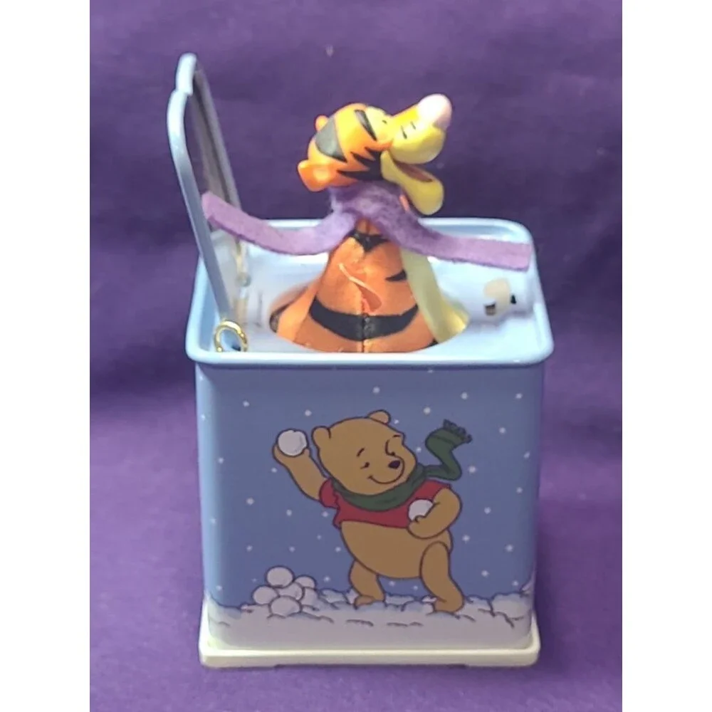 Hallmark Keepsake Ornament 